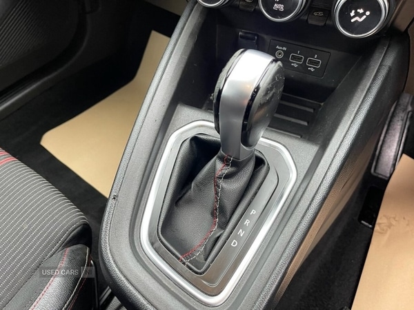 Used Renault Clio 2019 for sale - 76153644: Photo 25