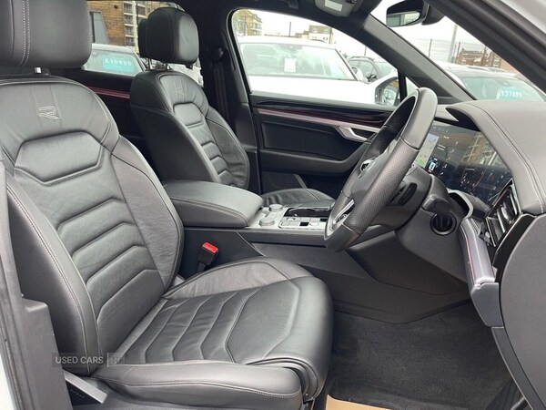 Used Volkswagen Touareg 2023 for sale - 76942732: Photo 17