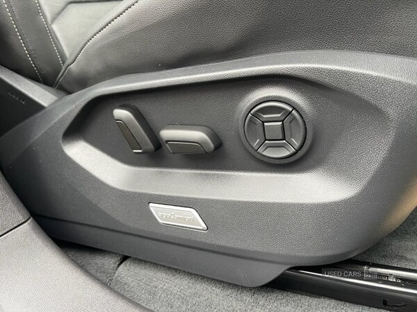 Used Volkswagen Touareg 2023 for sale - 76942732: Photo 30