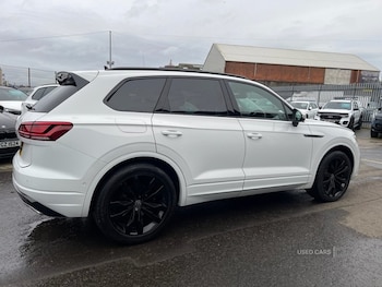 Used Volkswagen Touareg 2023 for sale - 76942732: Photo