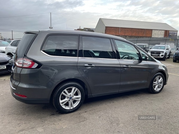 Used Ford Galaxy 2022 for sale - 76942734: Photo 4