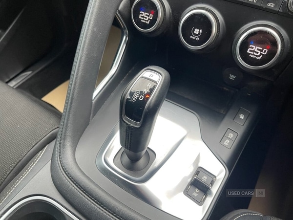 Used Jaguar E-Pace 2018 for sale - 77315636: Photo 25
