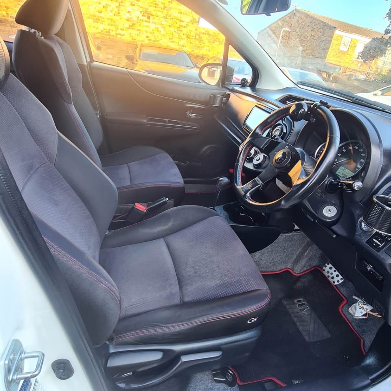 Used Toyota Vitz 2023 for sale - 77461402: Photo 12