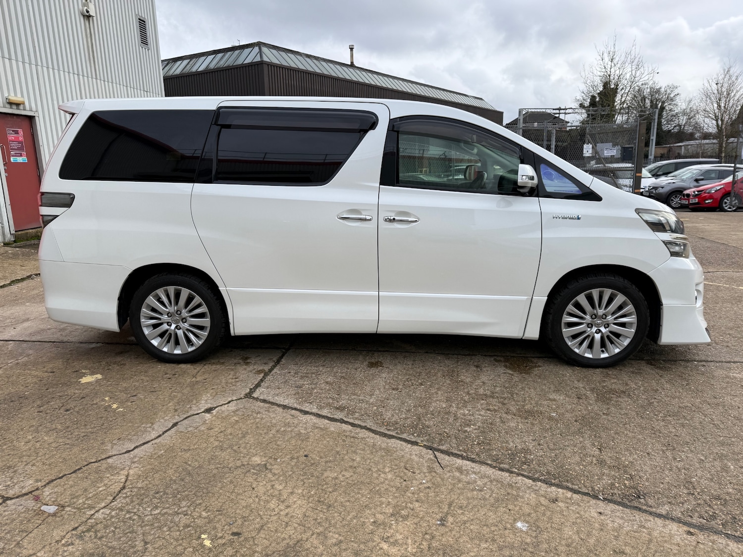 Used Toyota Vellfire 2014 for sale - 77483833: Photo 20