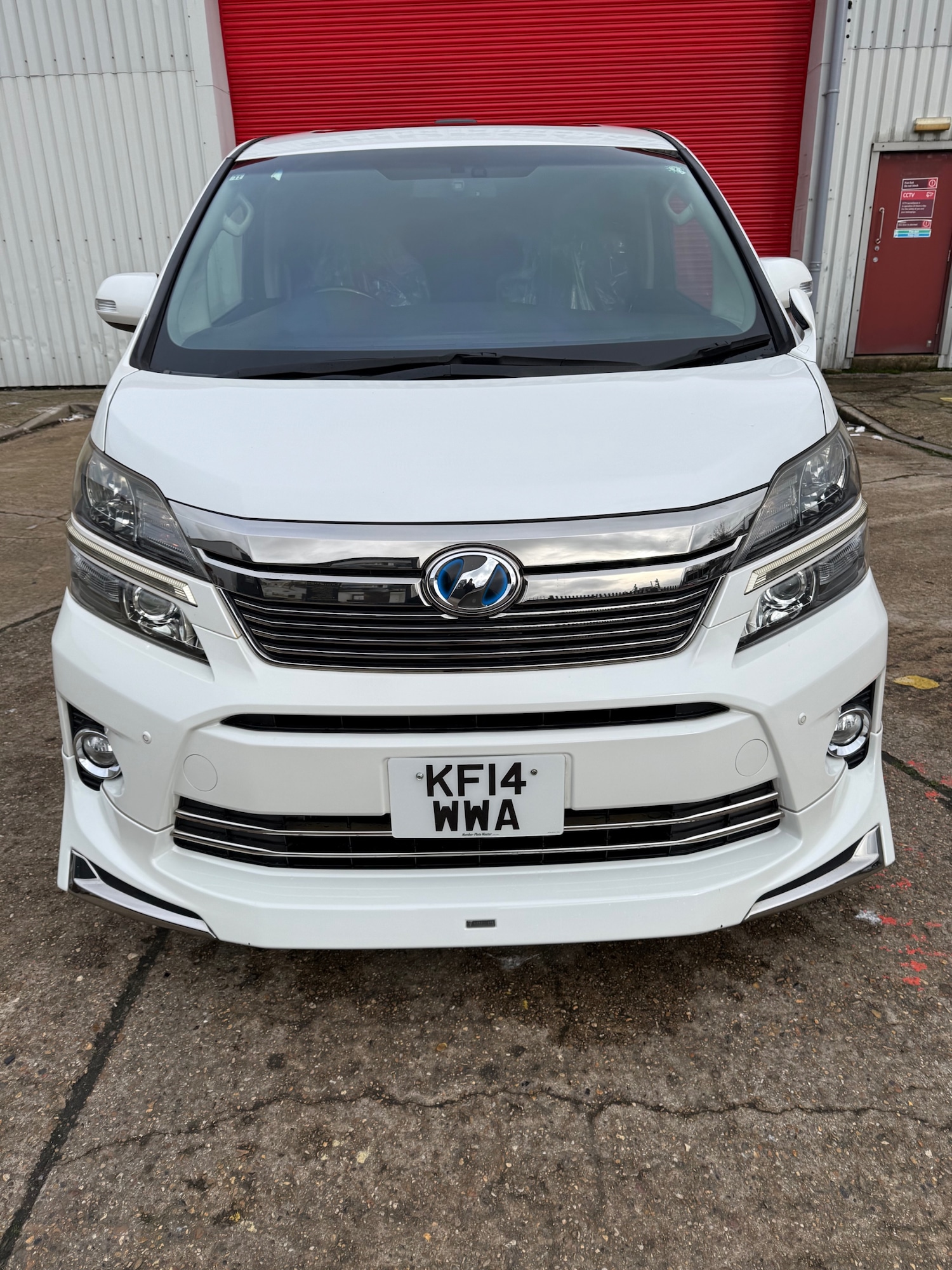 Used Toyota Vellfire 2014 for sale - 77483833: Photo 22