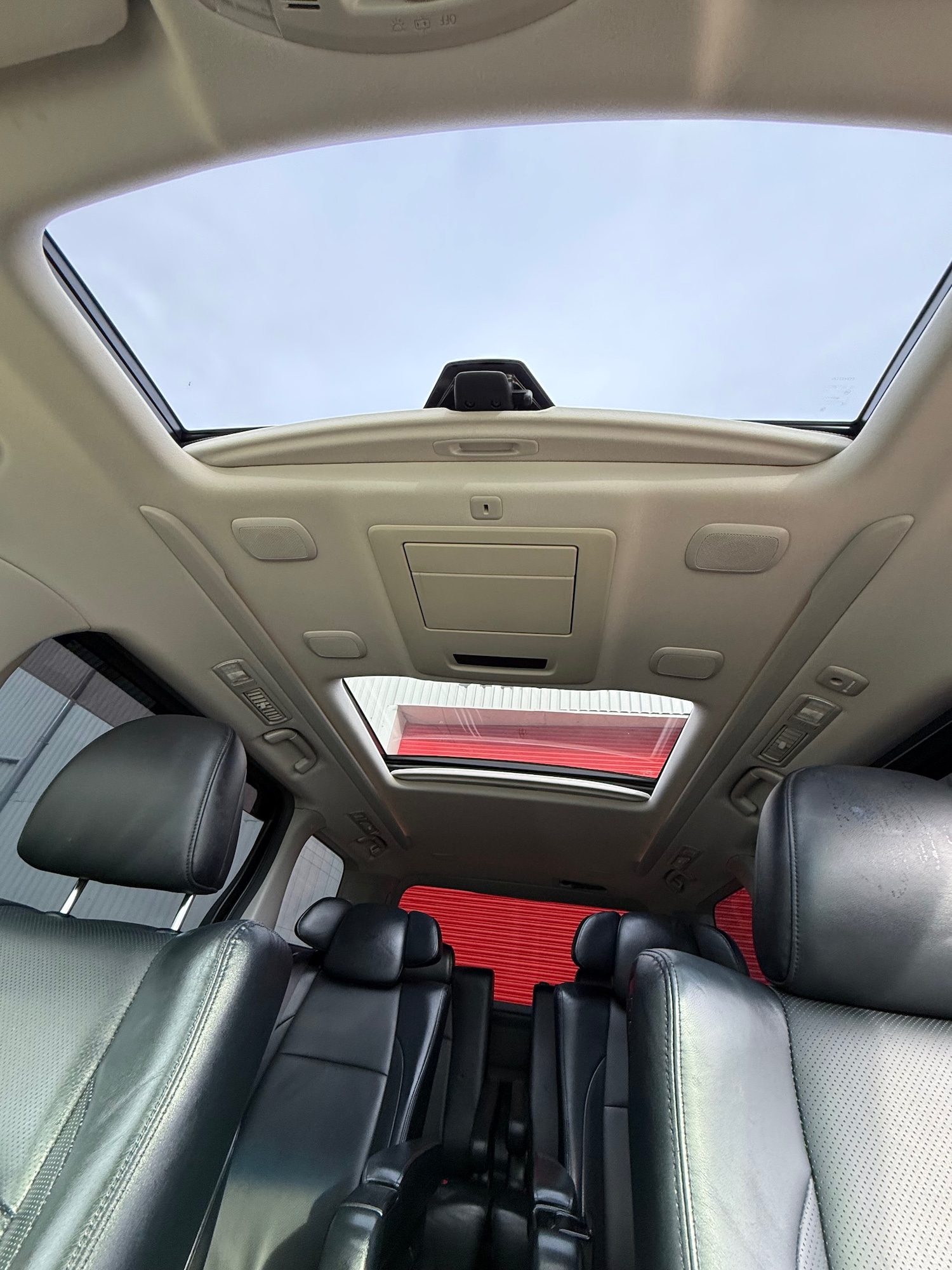 Used Toyota Vellfire 2014 for sale - 77483833: Photo 24