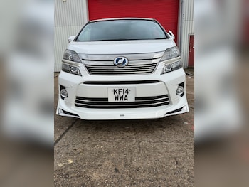 Used Toyota Vellfire 2014 for sale - 77483833: Photo