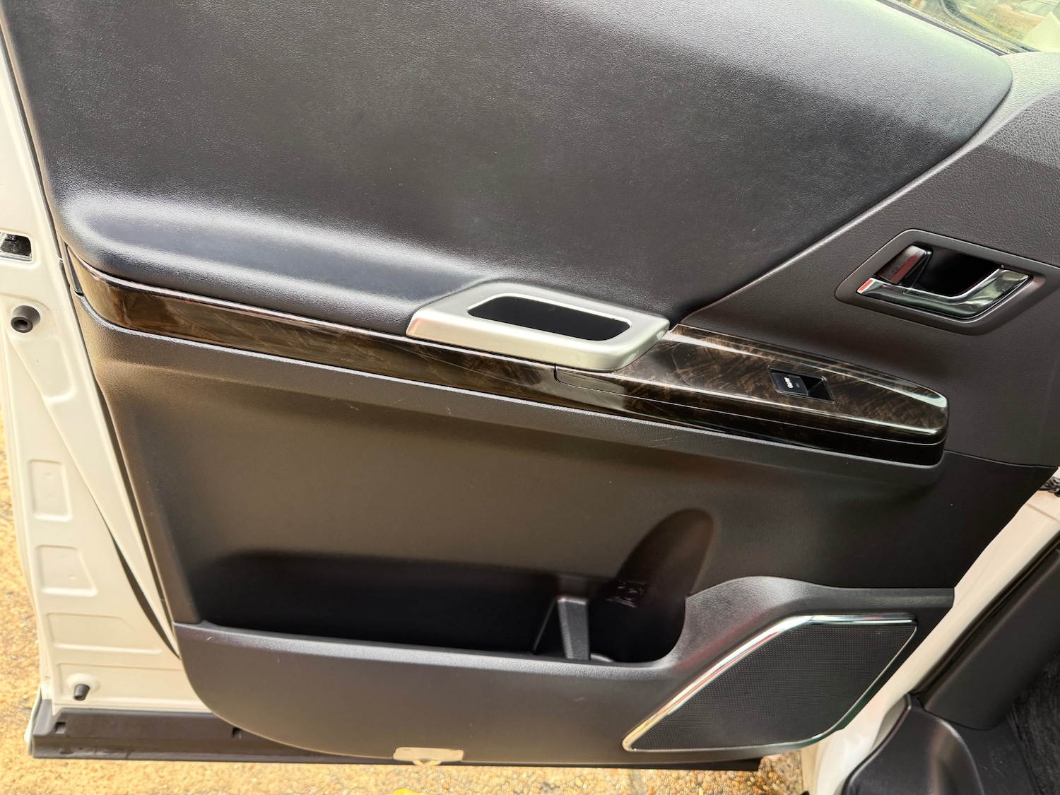 Used Toyota Vellfire 2014 for sale - 77483833: Photo 38