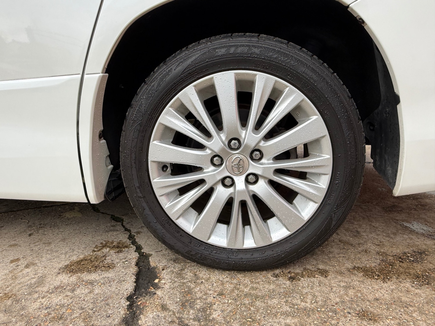 Used Toyota Vellfire 2014 for sale - 77483833: Photo 6