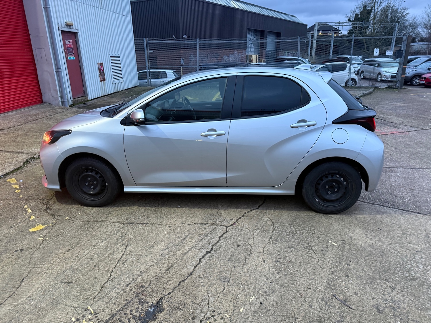 Used Toyota Yaris 2021 for sale - 77563476: Photo 7