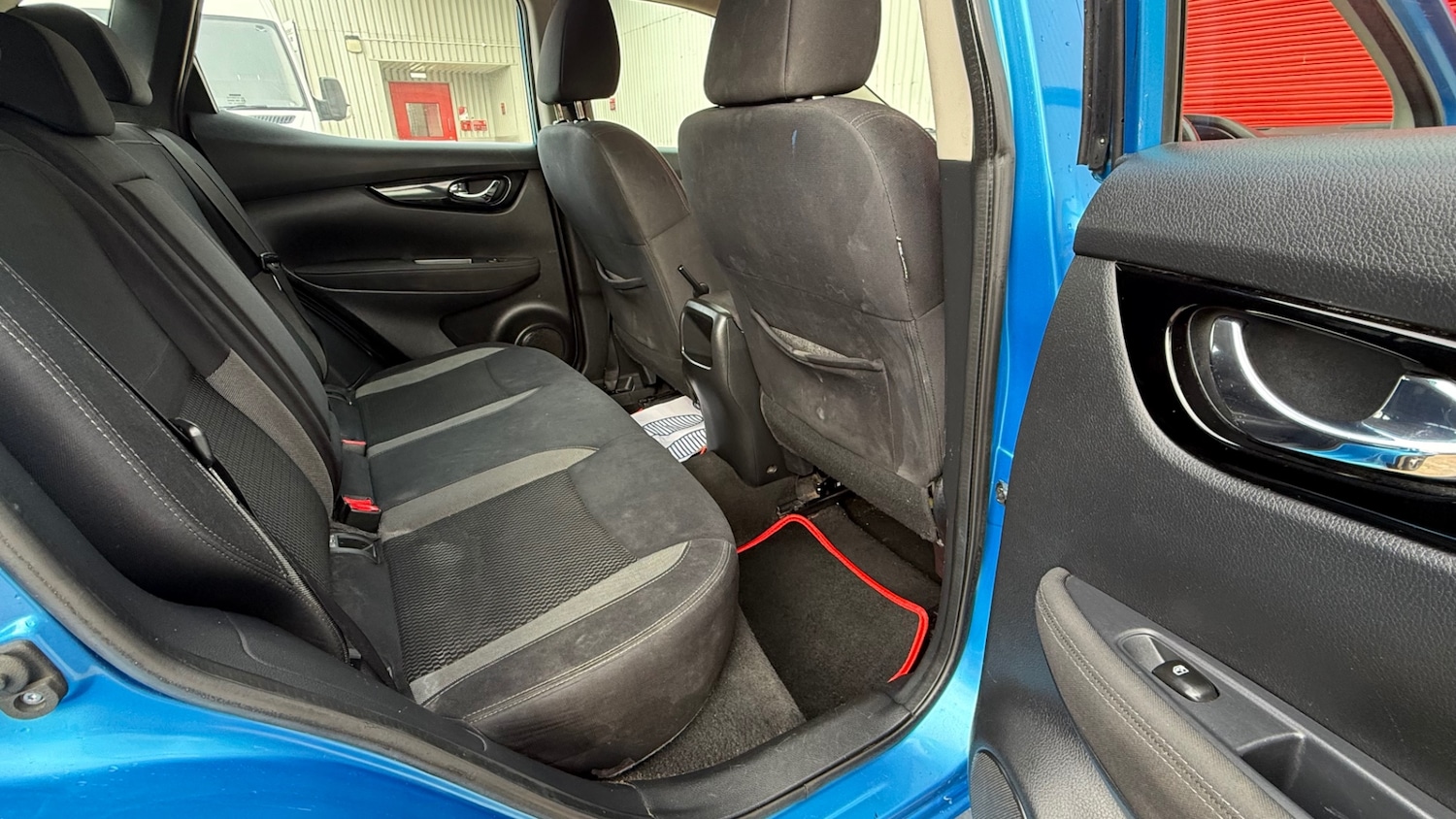 Used Nissan Qashqai 2017 for sale - 77650014: Photo 17