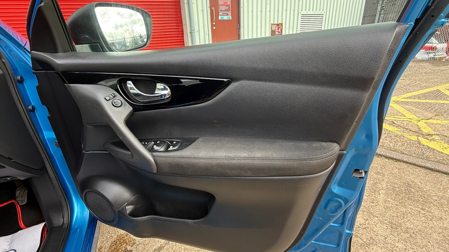 Used Nissan Qashqai 2017 for sale - 77650014: Photo 19