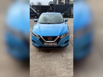 Used Nissan Qashqai 2017 for sale - 77650014: Photo