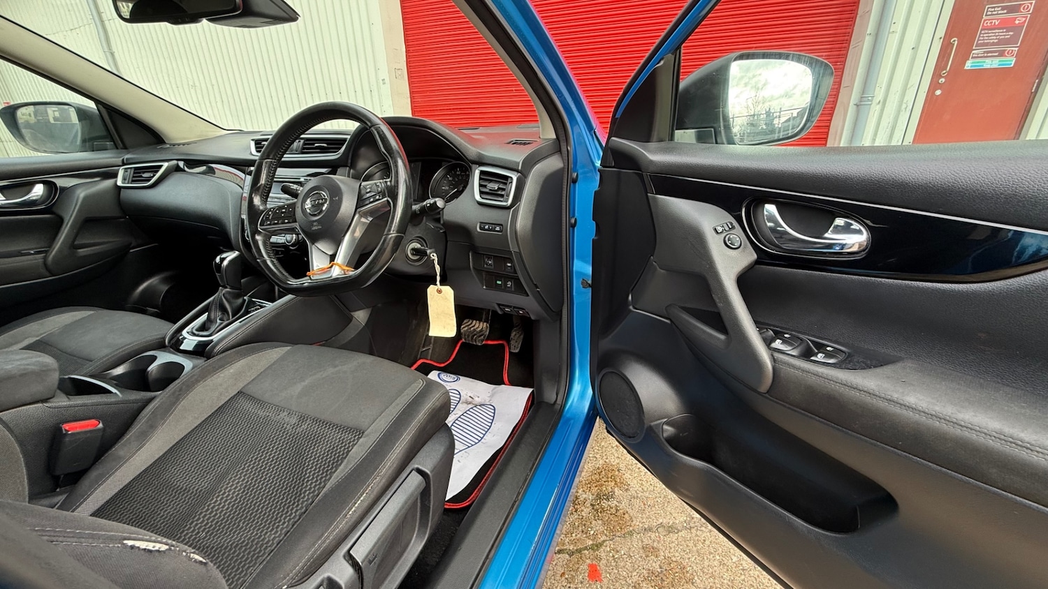 Used Nissan Qashqai 2017 for sale - 77650014: Photo 22