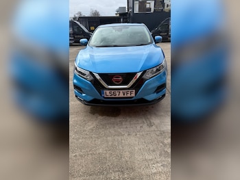 Used Nissan Qashqai 2017 for sale - 77650014: Photo
