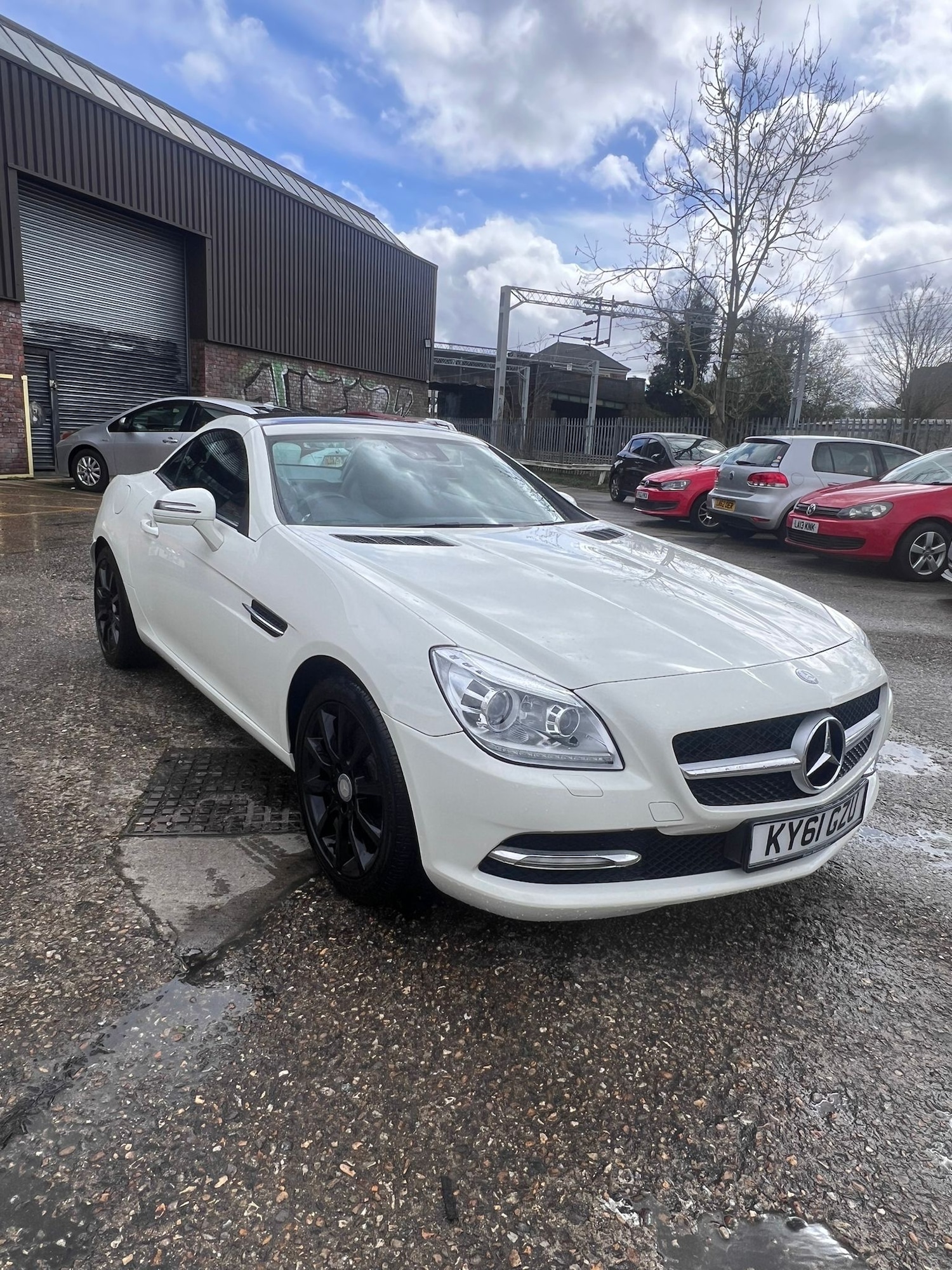Used Mercedes-Benz SLK 2011 for sale - 77446016: Photo 2