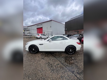 Used Mercedes-Benz SLK 2011 for sale - 77446016: Photo