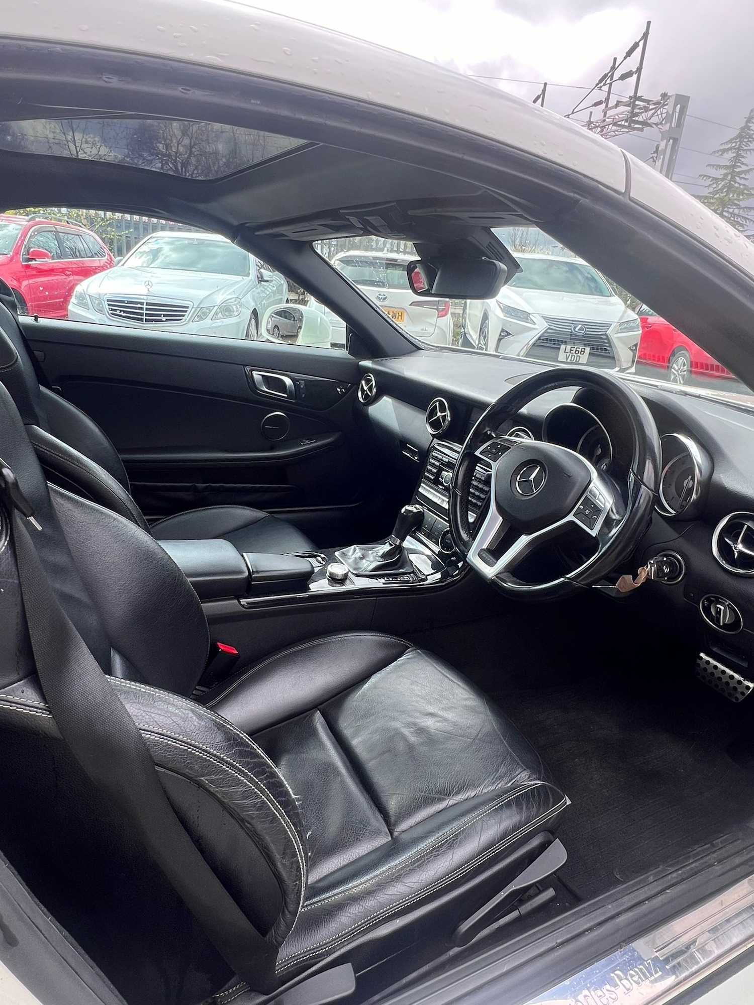 Used Mercedes-Benz SLK 2011 for sale - 77446016: Photo 7