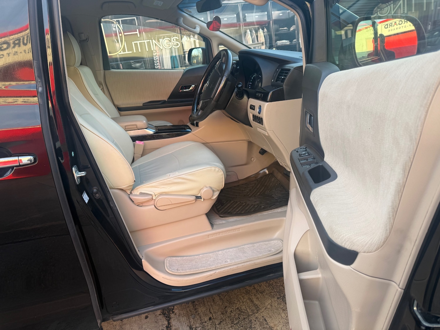 Used Toyota Alphard 2026 for sale - 78144808: Photo 10