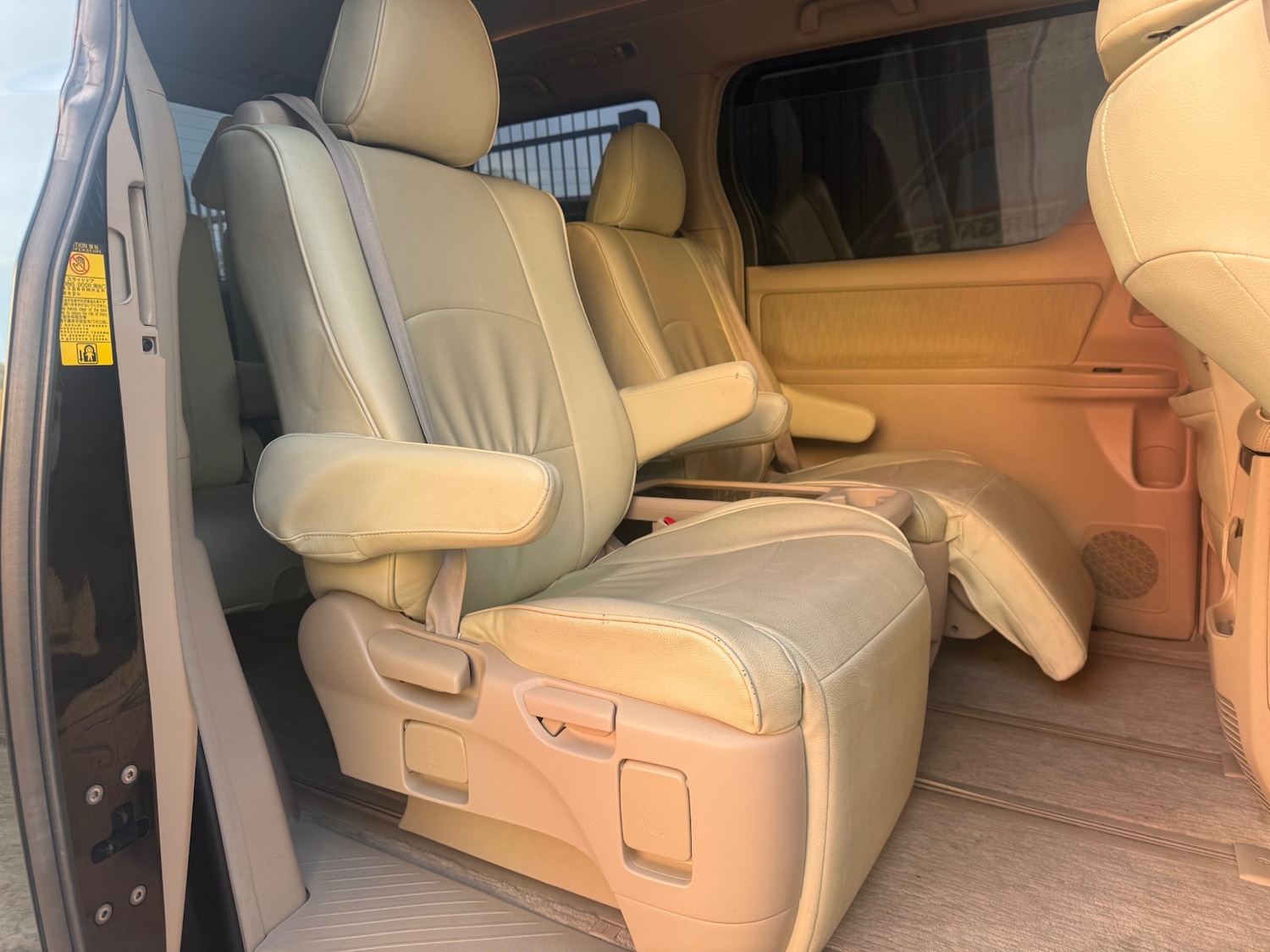 Used Toyota Alphard 2026 for sale - 78144808: Photo 12