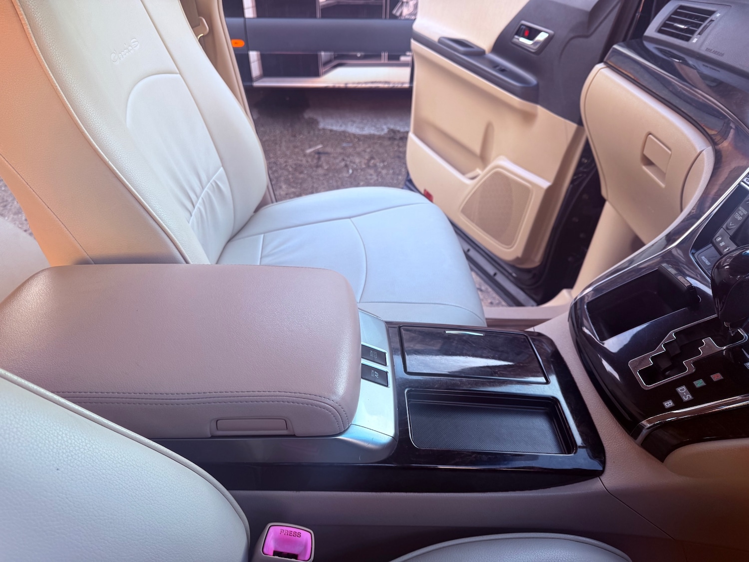 Used Toyota Alphard 2026 for sale - 78144808: Photo 22