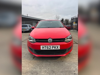 Used Volkswagen Polo 2013 for sale - 77453451: Photo