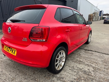 Used Volkswagen Polo 2013 for sale - 77453451: Photo