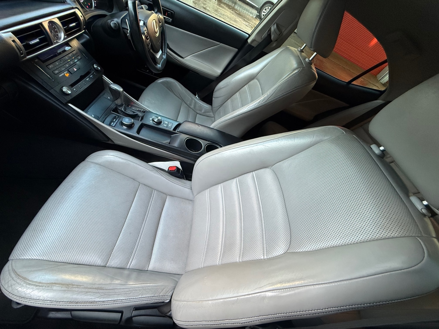 Used Lexus IS 2014 for sale - 77595832: Photo 28