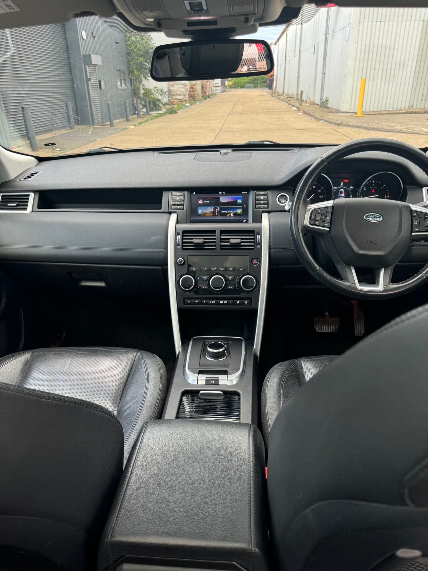 Used Land Rover Discovery Sport 2017 for sale - 77478262: Photo 22