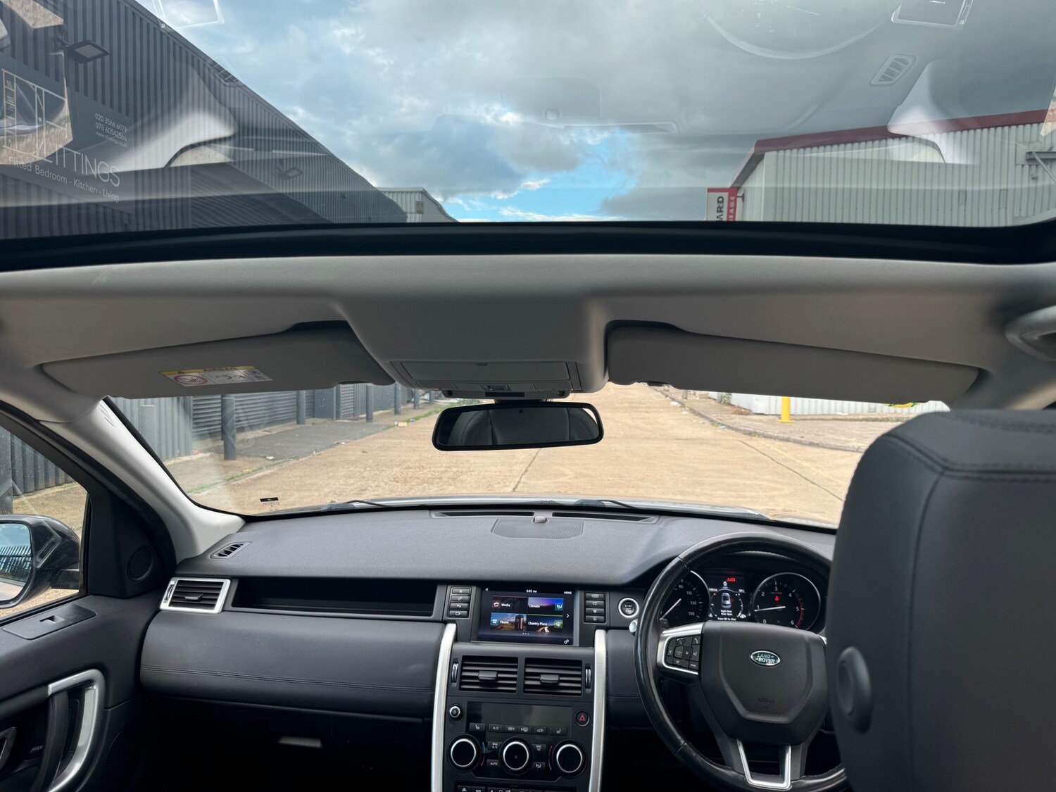 Used Land Rover Discovery Sport 2017 for sale - 77478262: Photo 24