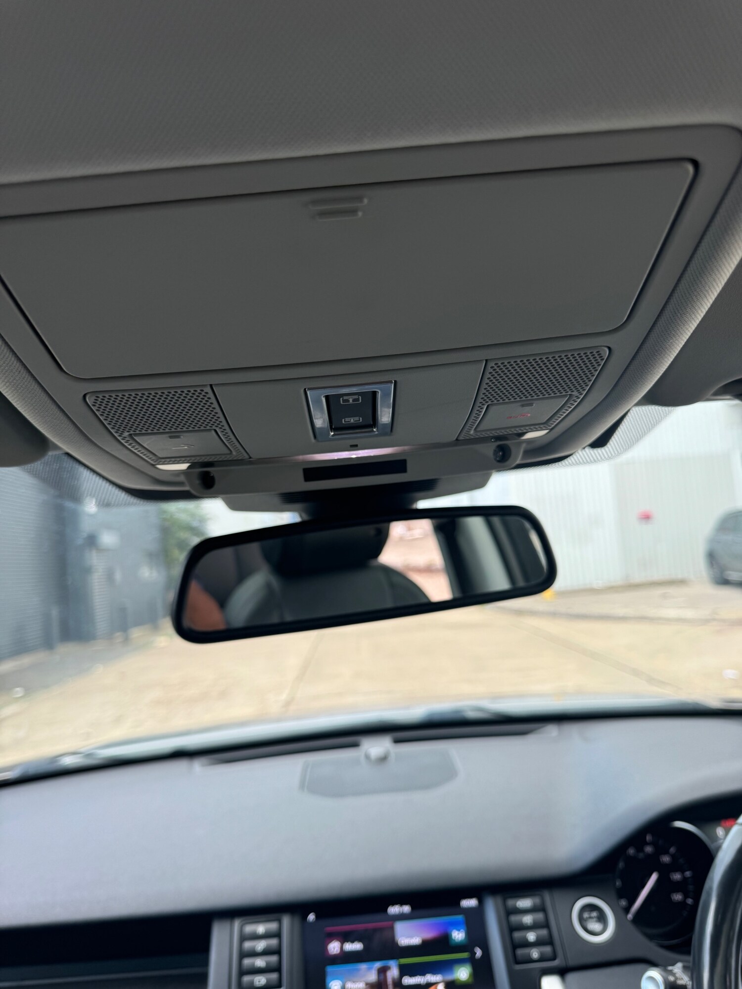 Used Land Rover Discovery Sport 2017 for sale - 77478262: Photo 25