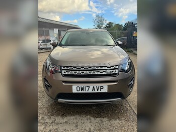 Used Land Rover Discovery Sport 2017 for sale - 77478262: Photo