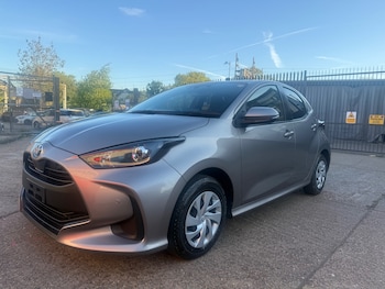 Used Toyota Yaris 2020 for sale - 78387036: Photo