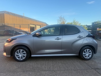 Used Toyota Yaris 2020 for sale - 78387036: Photo
