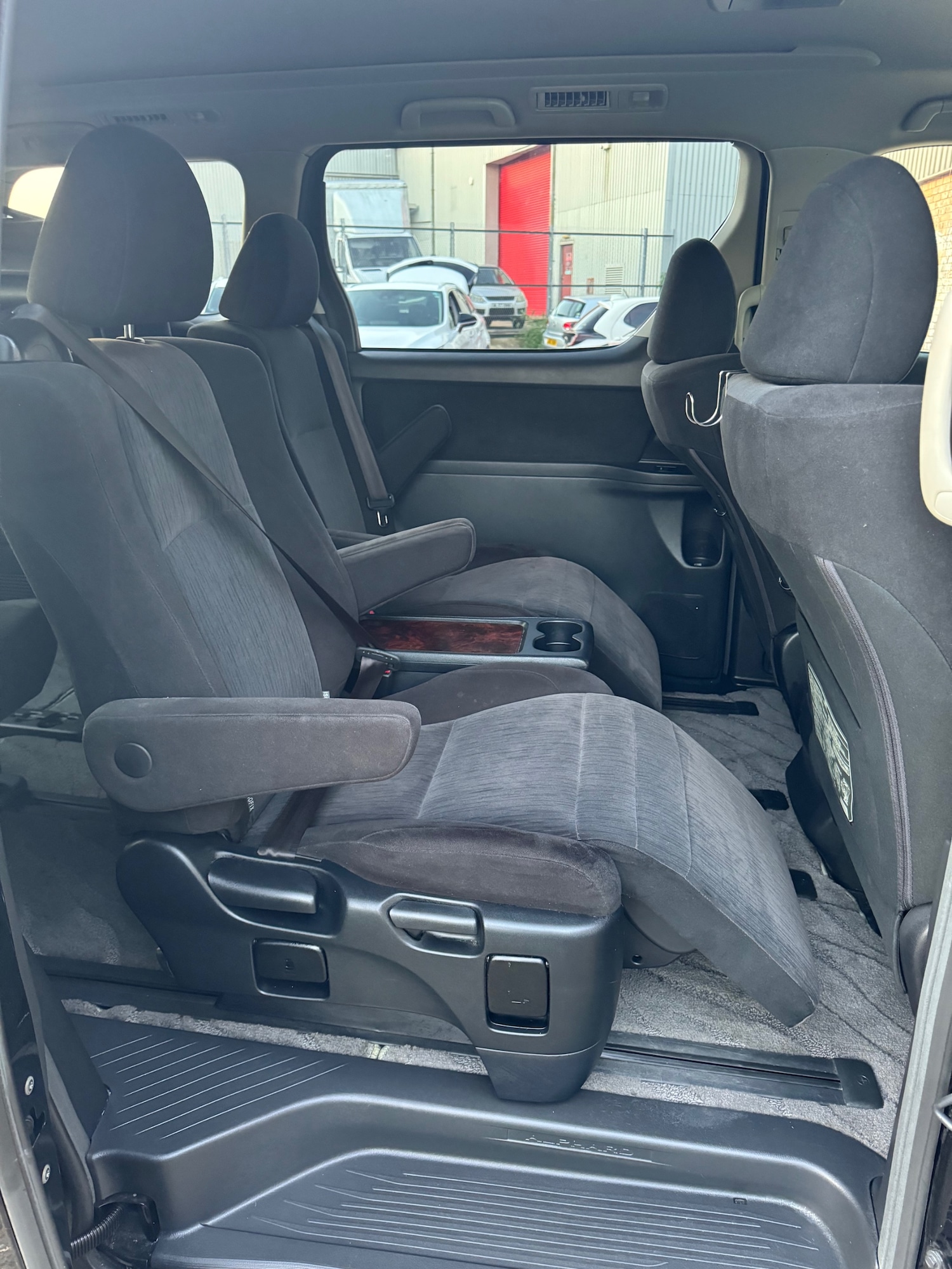 Used Toyota Alphard 2024 for sale - 77478254: Photo 10