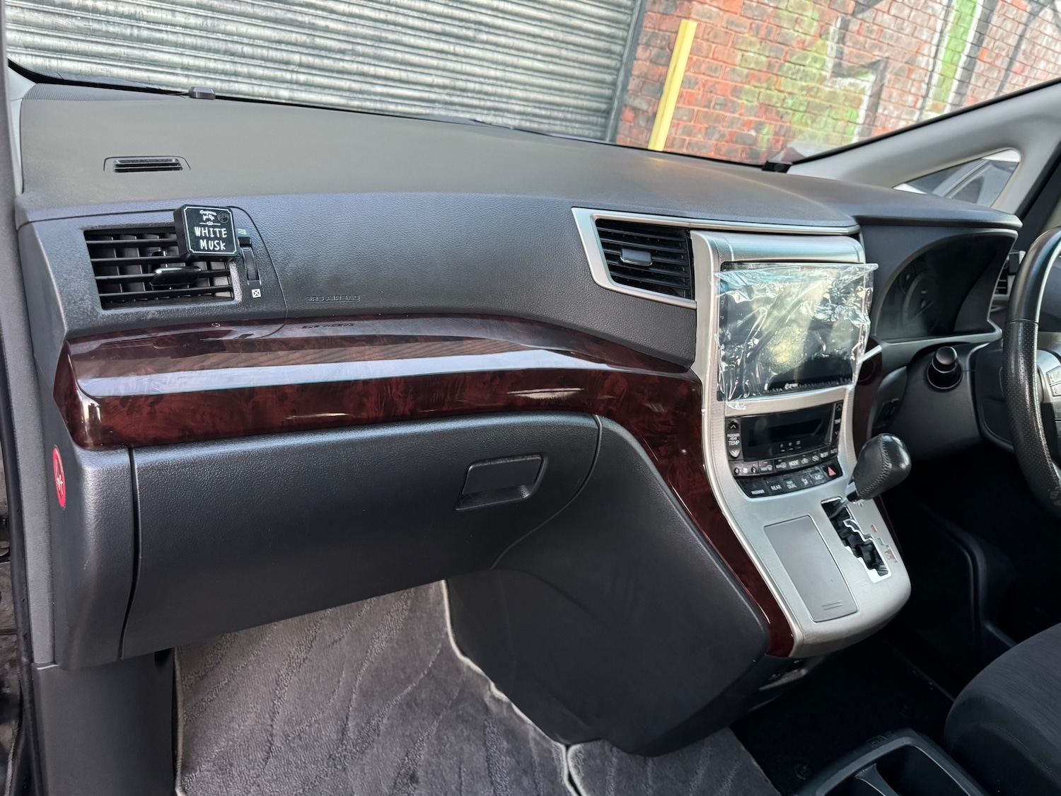 Used Toyota Alphard 2024 for sale - 77478254: Photo 17