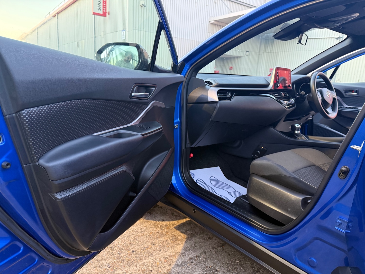 Used Toyota C-HR 2021 for sale - 77921645: Photo 22