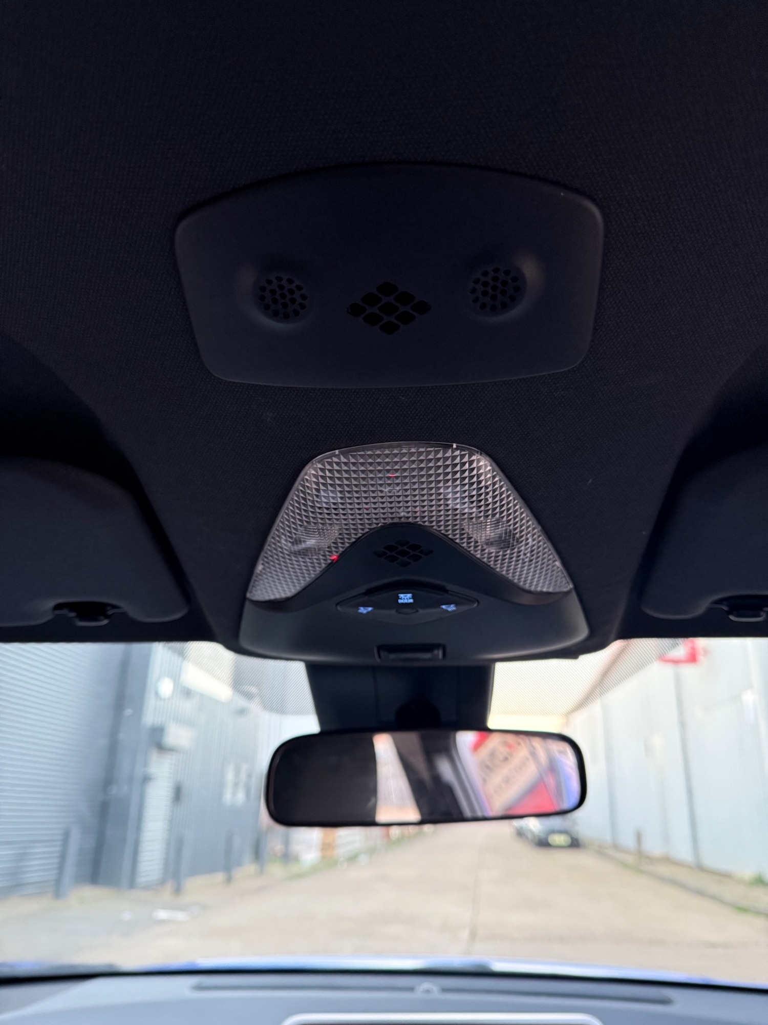 Used Toyota C-HR 2021 for sale - 77921645: Photo 32