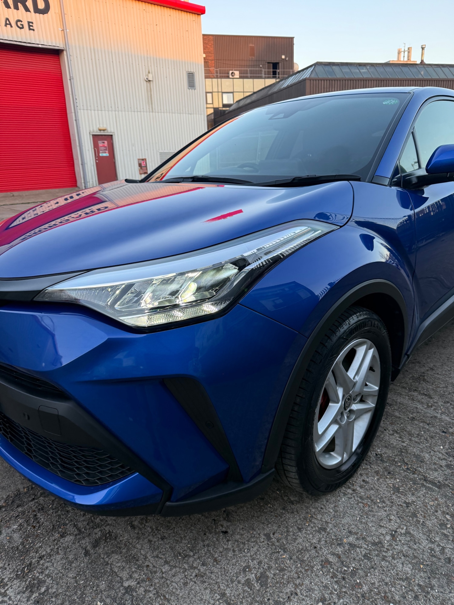 Used Toyota C-HR 2021 for sale - 77921645: Photo 4