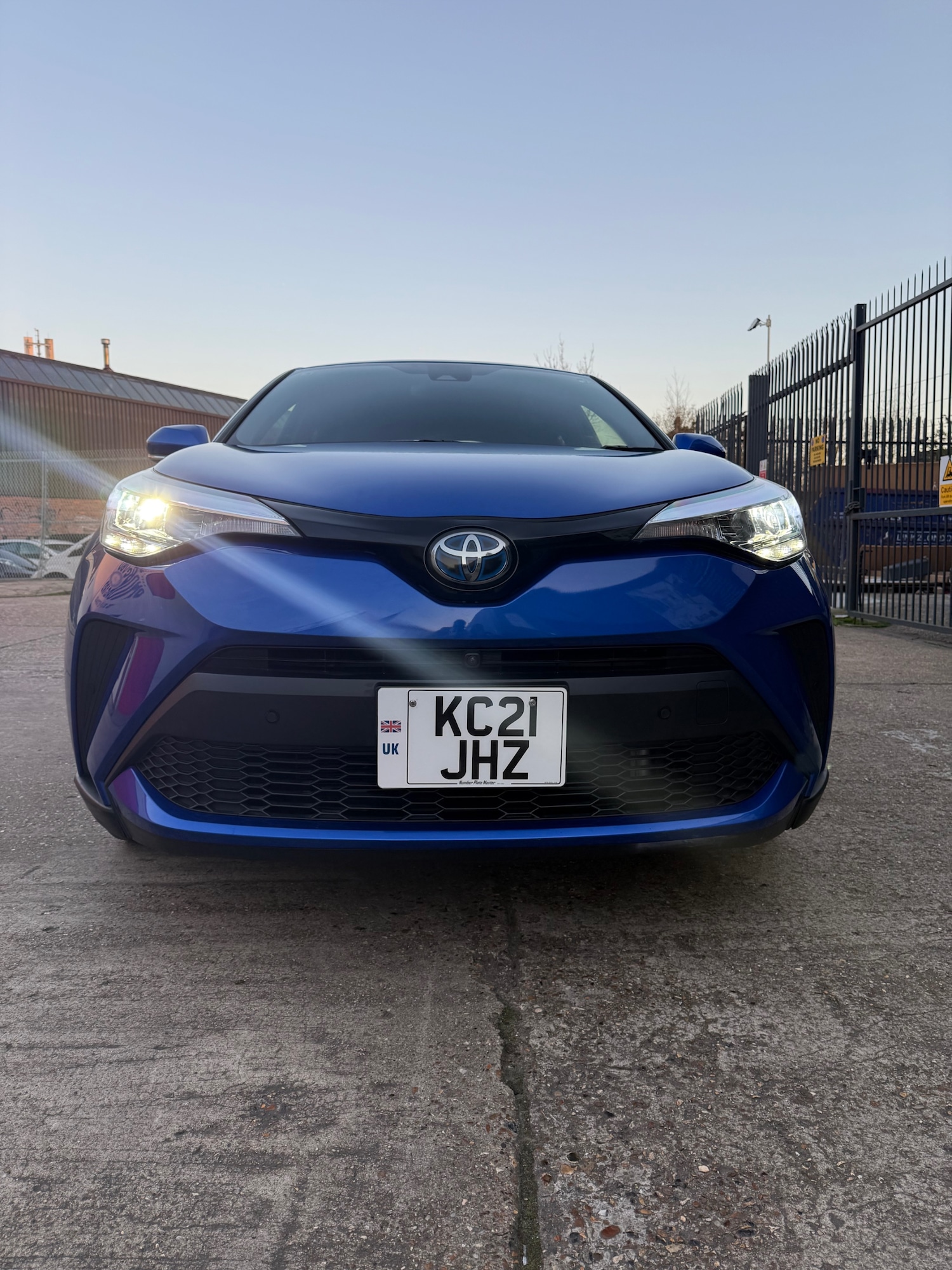 Used Toyota C-HR 2021 for sale - 77921645: Photo 8