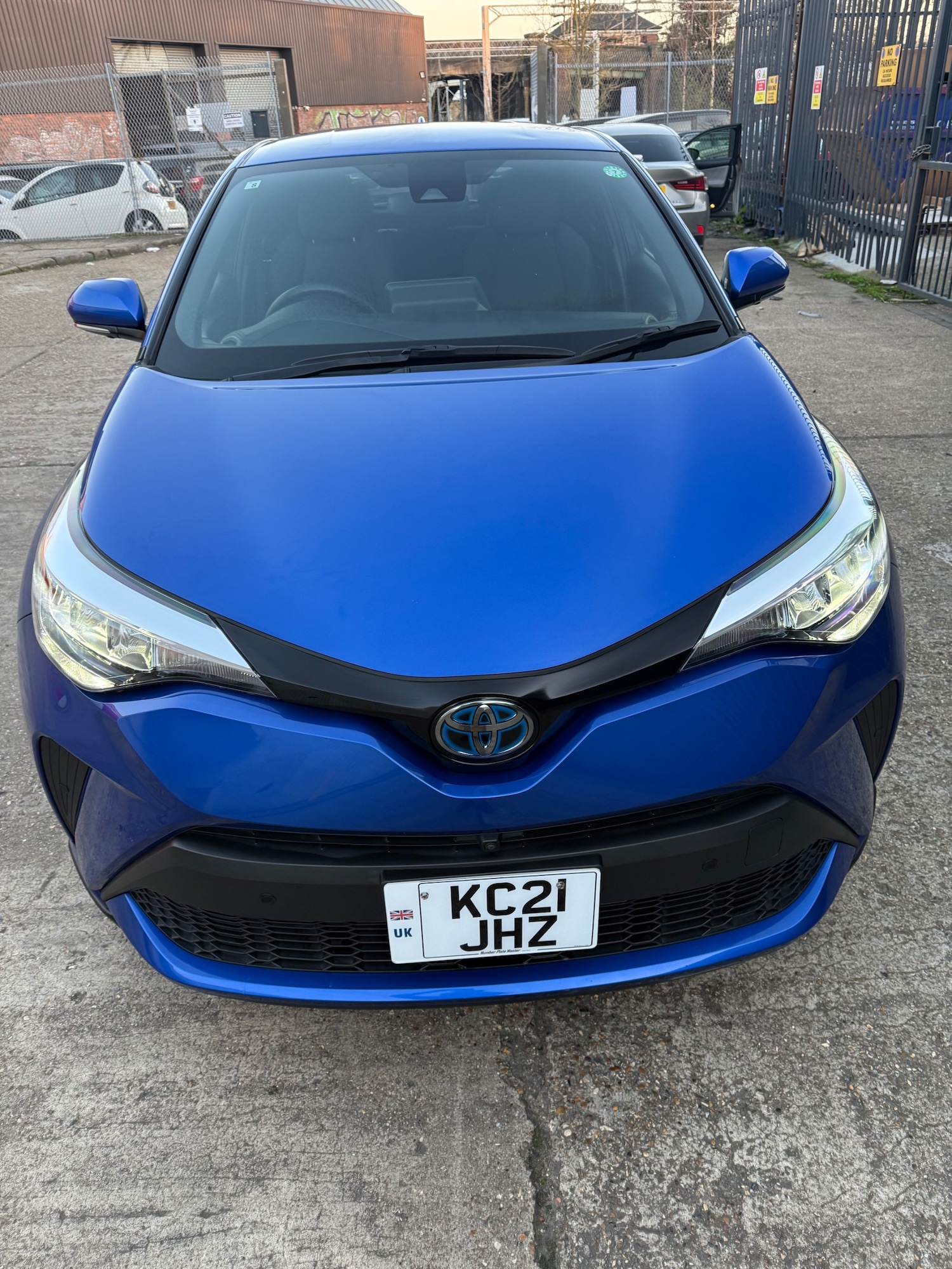 Used Toyota C-HR 2021 for sale - 77921645: Photo 9
