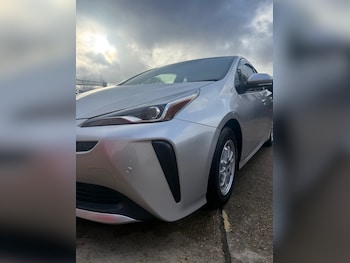 Used Toyota Prius 2021 for sale - 77453020: Photo