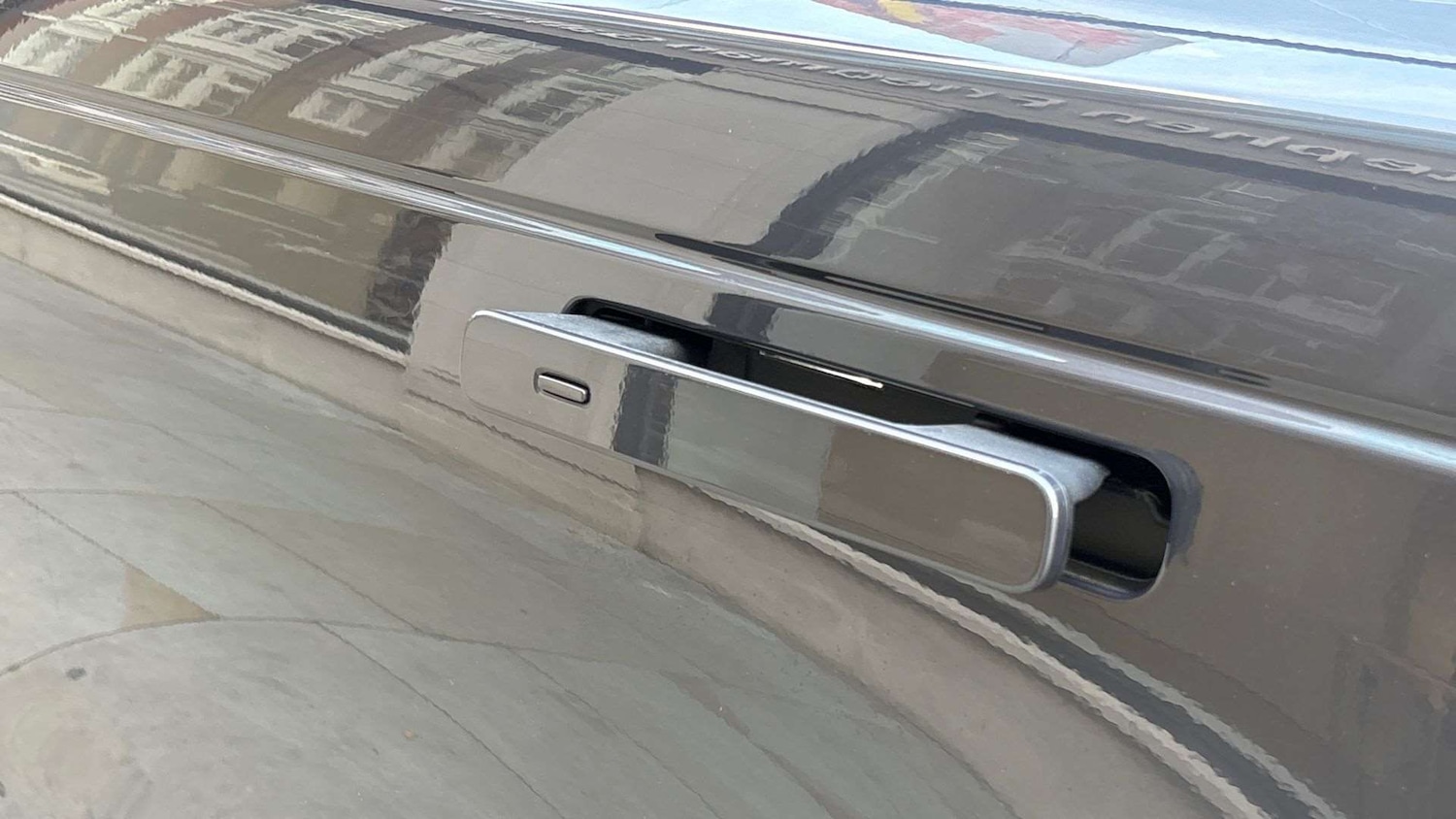 Used Land Rover Range Rover Velar 2024 for sale - 76564317: Photo 31