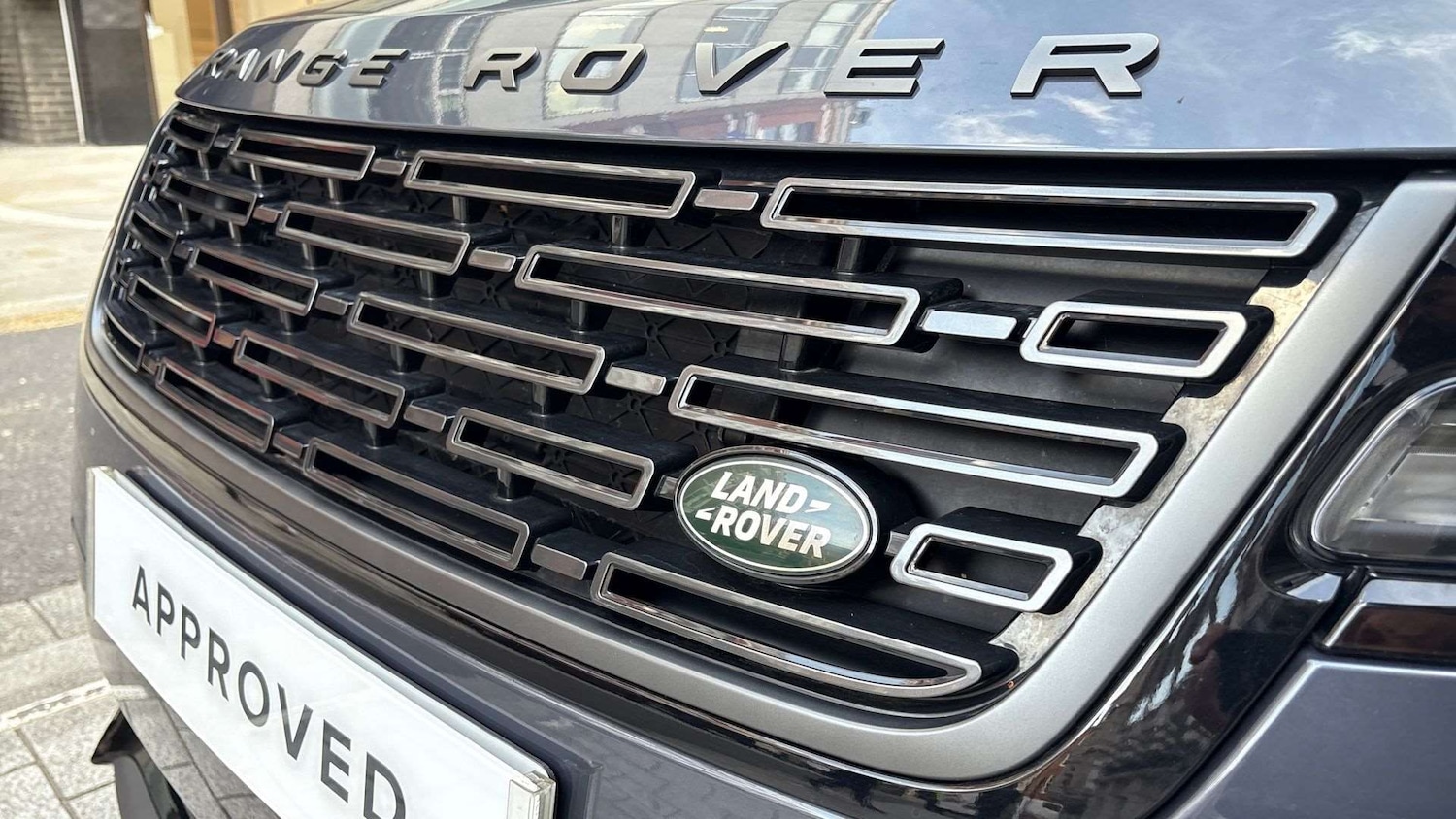 Used Land Rover Range Rover Velar 2024 for sale - 76564317: Photo 34