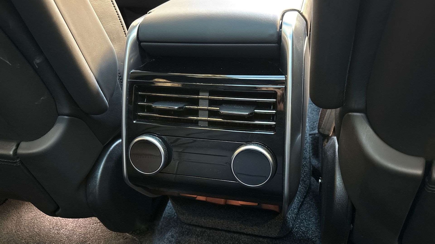 Used Land Rover Range Rover 2025 for sale - 77123337: Photo 18