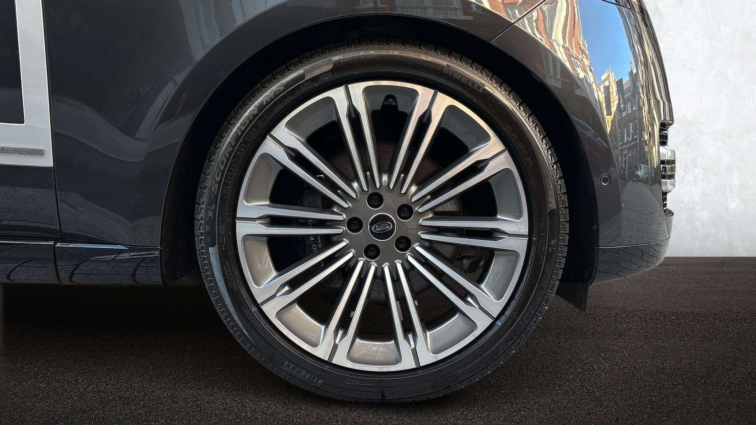 Used Land Rover Range Rover 2025 for sale - 77123337: Photo 8