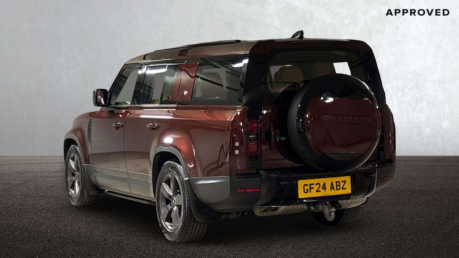 Used Land Rover Defender 2024 for sale - 77123454: Photo 2