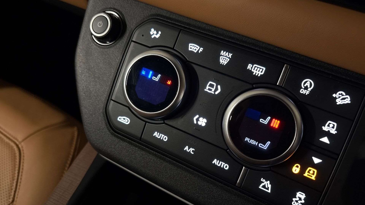 Used Land Rover Defender 2024 for sale - 77123454: Photo 22