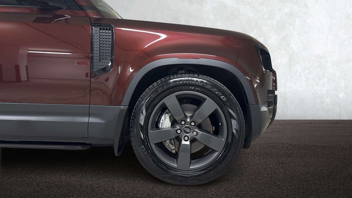 Used Land Rover Defender 2024 for sale - 77123454: Photo 8