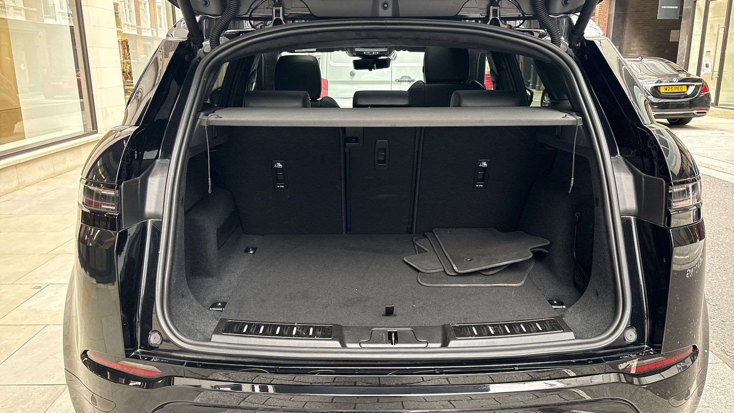 Used Land Rover Range Rover Evoque 2024 for sale - 76564448: Photo 10